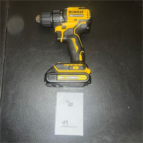 Retail $169.00 Dewalt 20V Drill with Battery