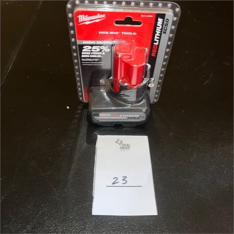 Retail $129.00 Milwaukee M12 12V 5.0 Ah Battery Pack