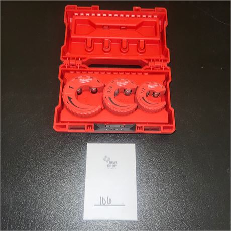 Retail $56.99 Milwaukee 3pc Close Quarters Tubing Cutter Set