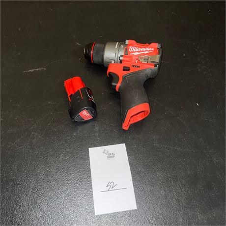 Retail $219.00 Milwaukee M12 FUEL 1/2 in. Hammer Drill Tool Only